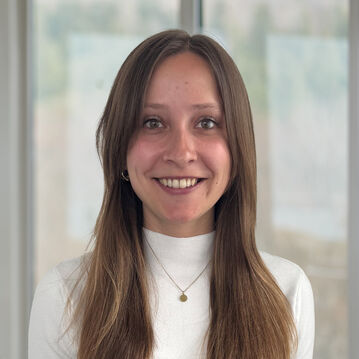  Elena Zillner (Assistenz der Geschäftsführung)