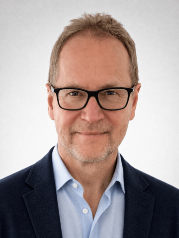  Thomas Owezarek (Stv. Chefarzt)