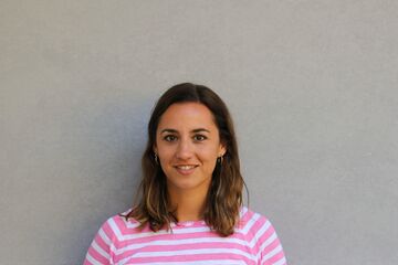  Anna  Fleschutz (Stv. Leitung Psychotherapie)