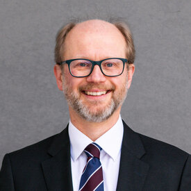 Dr. med. Alexander Jatzko (Chefarzt / Klinikdirektor)